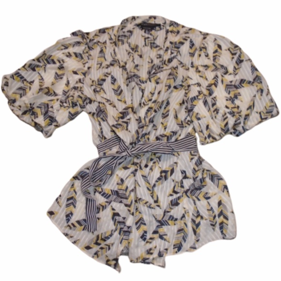 BCBGMaxAzria Sheer Feather Print Belted Blouse Top - Picture 9 of 10